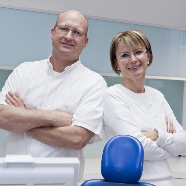 Daxenberger Dr. Thomas e Uhlmann Dr. Andrea Dentisti - Immagine 2