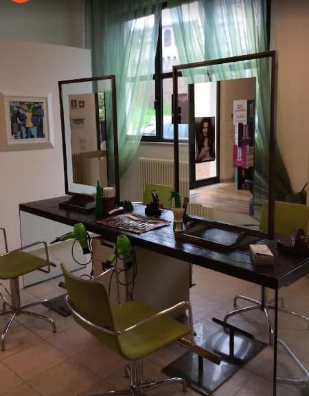 Elvio e Sara Parrucchieri di Cittadini Sara - Immagine 2