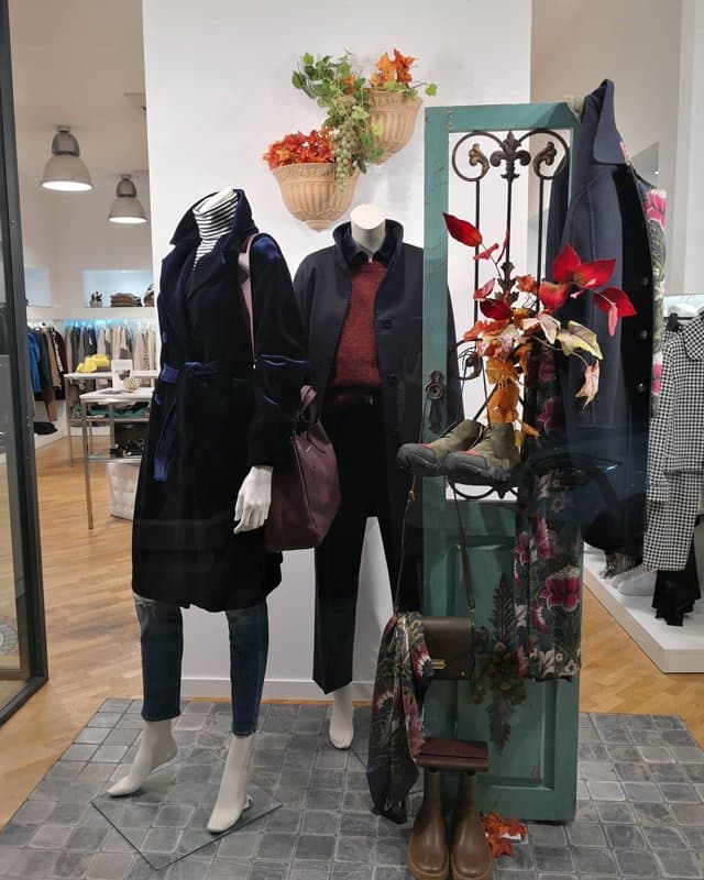 Ennia Abbigliamento Donna - Immagine 1