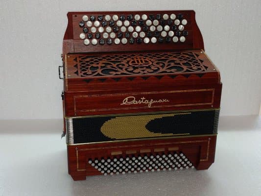 Fabbrica di Fisarmoniche -Fisarmoniche Castagnari - Immagine 2