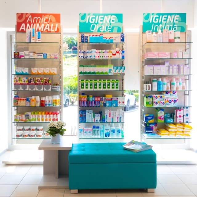 Farmacia di Daverio - Immagine 1