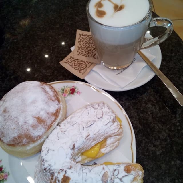 Forno Pasticceria Camilletti - Immagine 1