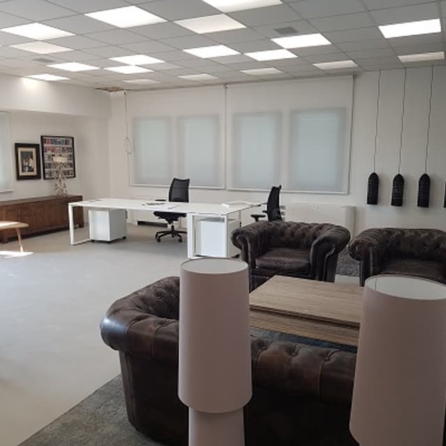 Galassia Mobili ed Arredamenti per Ufficio - Immagine 1