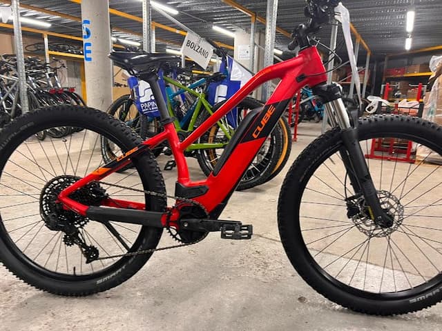 GiroBike - Noleggio di Biciclette a pedalata assistita - Immagine 1