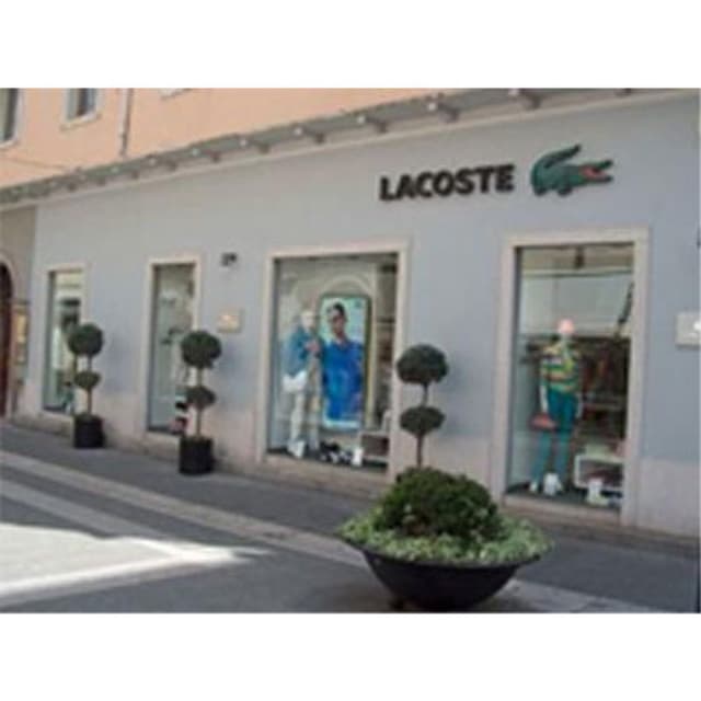 Lacoste - Immagine 1