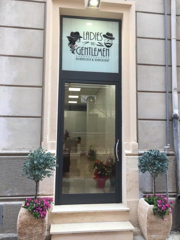 Ladies And Gentlemen ''Hairdresser And Barbershop'' - Immagine 2
