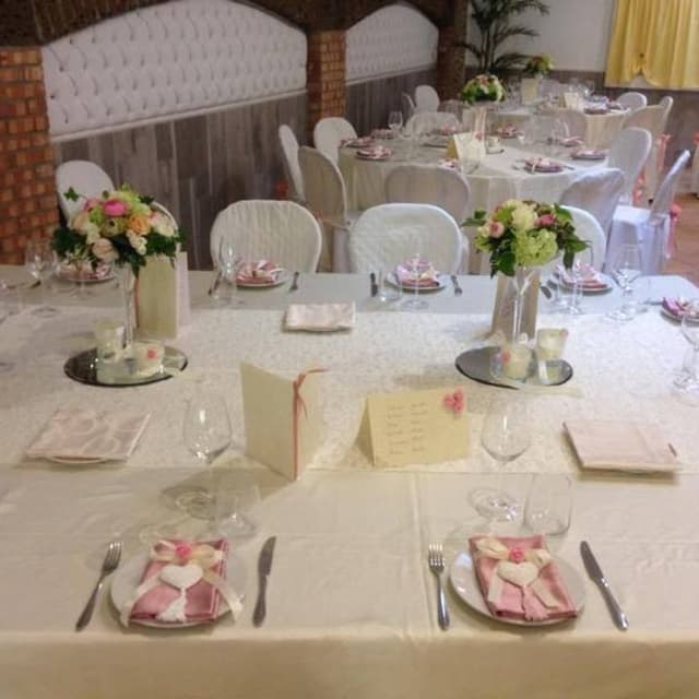 L'Angolo dei Fiori - Addobbi Chiese per Matrimoni - Onoranze Funebri Brogna - Immagine 1