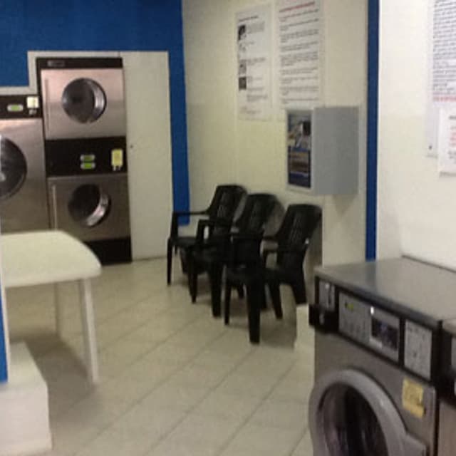 Lavanderia Self Service Risparmio - Immagine 1