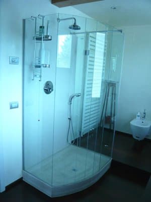 Leali Vetri Service - Immagine 1