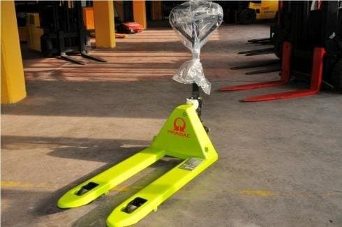 Montagna Luigi Carrelli Elevatori - Immagine 2