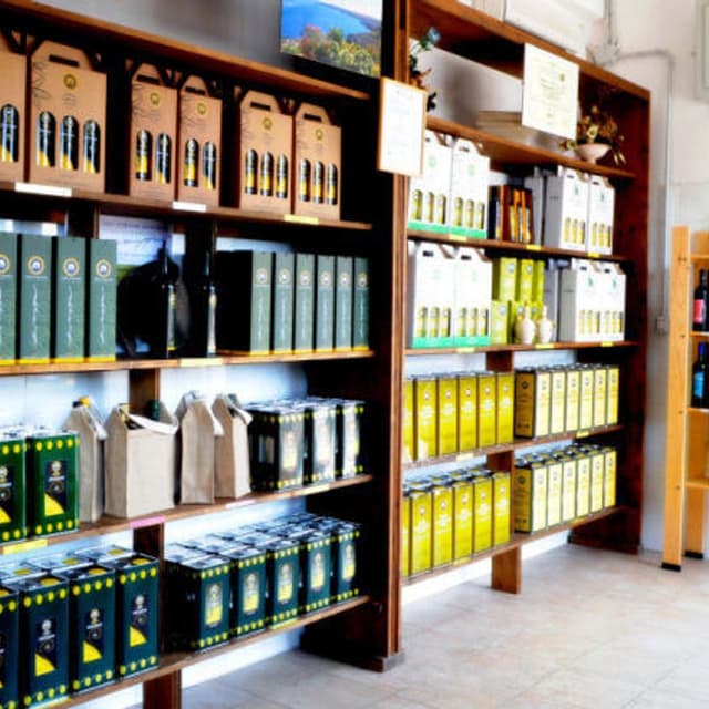 Oleificio Cooperativo della Riforma Fondiaria di Leverano - Immagine 2