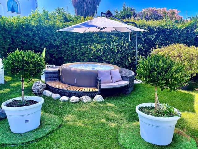 Villa Pignatelli - Immagine 1